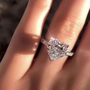 NEW 925 STERLING SILVER DIAMOND HEART RING